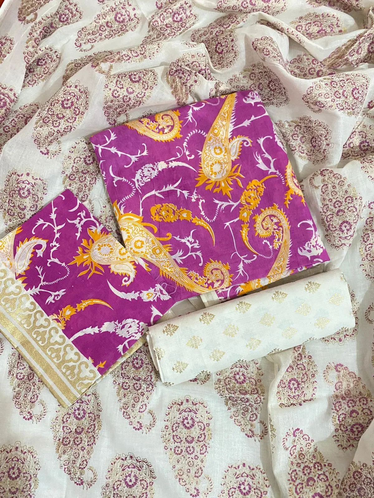 PURE KHADDI COTTON SCREEN PRINT 3PIC ID 2741