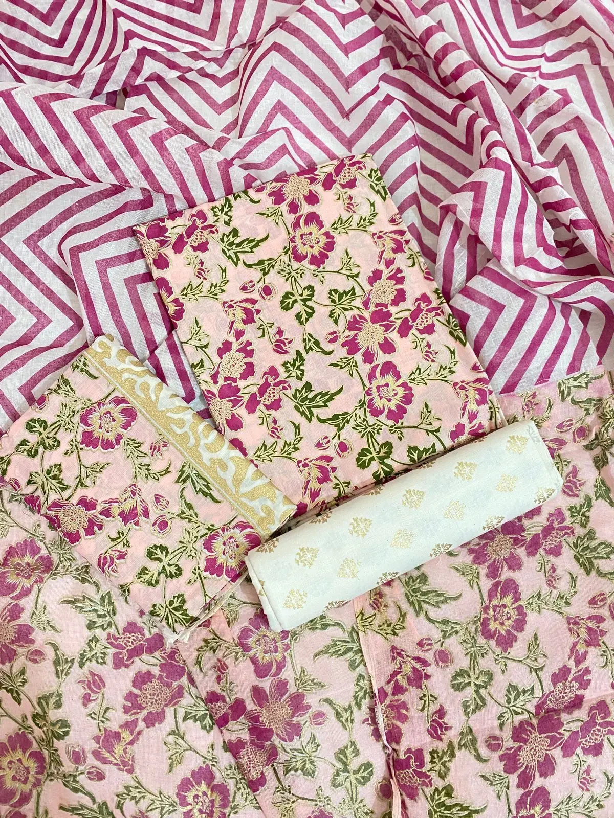 PURE KHADDI COTTON SCREEN PRINT 3PIC ID 2748